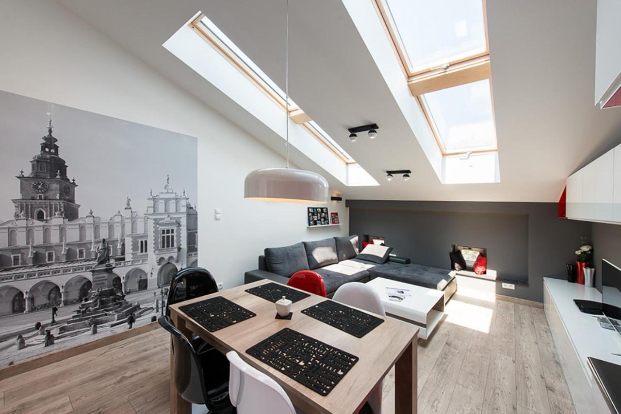 Cozy And Large 62 M2 Apartment With Air Conditioning, Old Town Krasków Eksteriør bilde